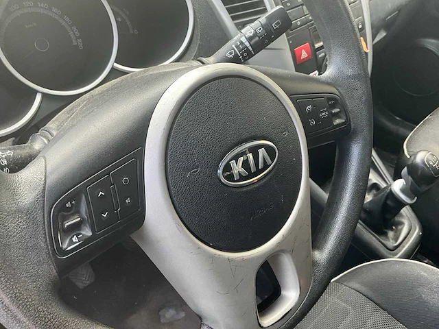 2011 kia venga - afbeelding 19 van  31