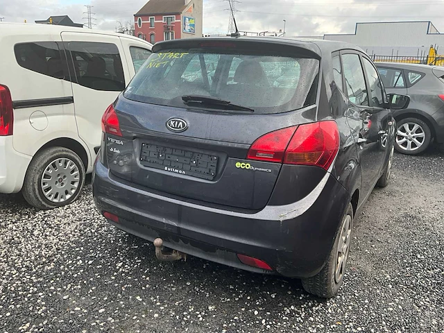 2011 kia venga - afbeelding 27 van  31