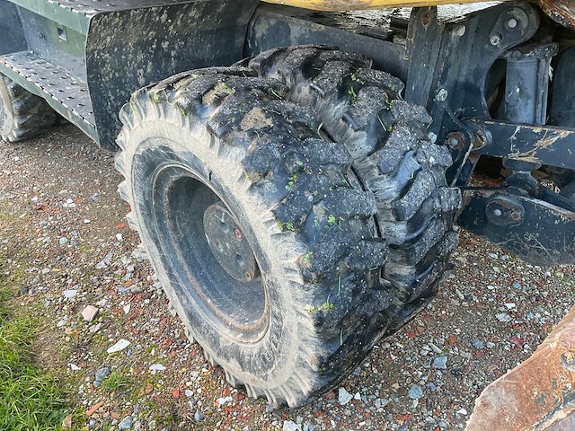 2011 komatsu pw160-7eo banden graafmachine - afbeelding 6 van  34