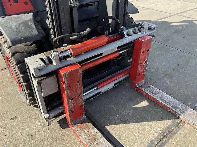2011 linde h40t-01 vorkheftruck - afbeelding 4 van  24