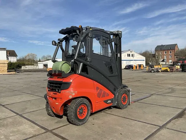 2011 linde h40t-01 vorkheftruck - afbeelding 22 van  24