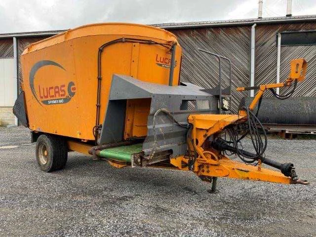 2011 lucas g spirmix 180 mixer aanhangwagen - afbeelding 21 van  25