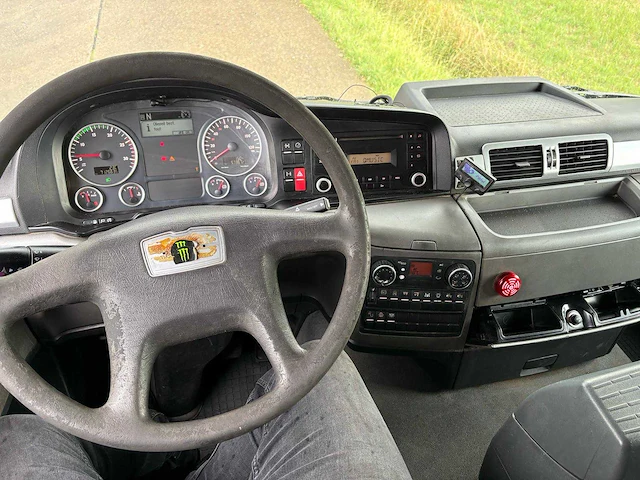 2011 man 92s vrachtwagen kraan en kipbak - afbeelding 7 van  24