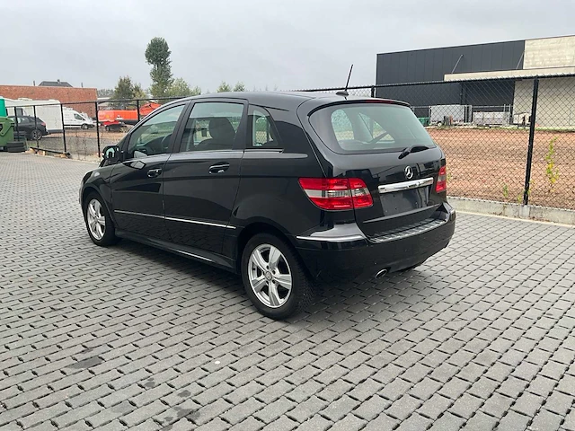 2011 mercedes-benz b 180 cdi 245 personenauto - afbeelding 23 van  32
