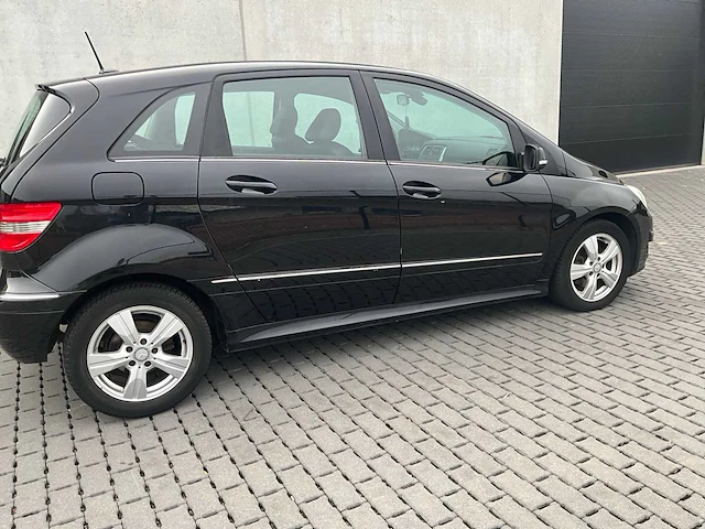 2011 mercedes-benz b 180 cdi 245 personenauto - afbeelding 29 van  32