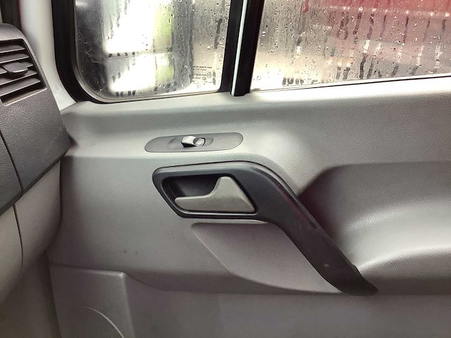 2011 mercedes-benz sprinter bestelwagen - afbeelding 9 van  17