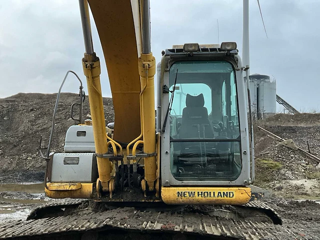 2011 new holland e215b rupsgraafmachine - afbeelding 4 van  33