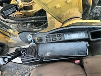2011 new holland e215b rupsgraafmachine - afbeelding 18 van  33