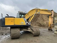 2011 new holland e215b rupsgraafmachine - afbeelding 32 van  33