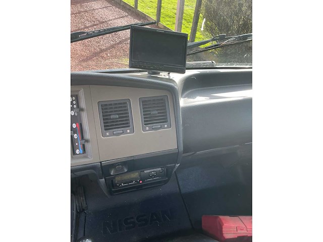 2011 nissan atleon vrachtwagen - afbeelding 19 van  38