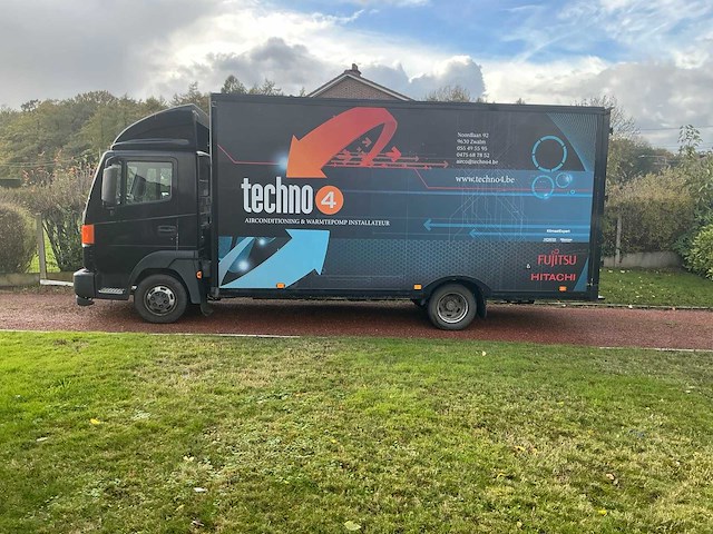 2011 nissan atleon vrachtwagen - afbeelding 12 van  38