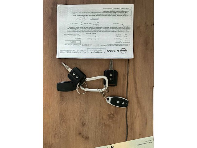 2011 nissan atleon vrachtwagen - afbeelding 30 van  38