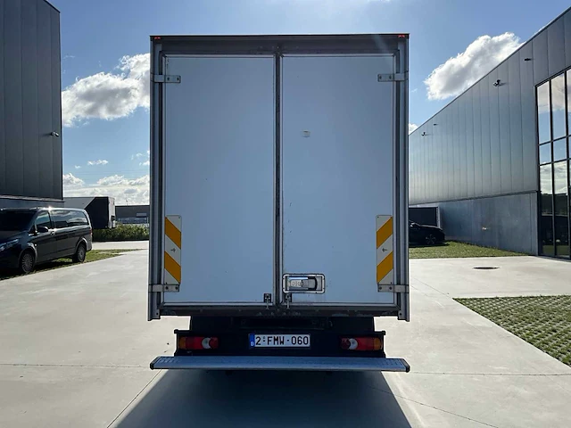 2011 nissan cabstar 2.5 dci met meubelkast lichte vrachtwagen - afbeelding 39 van  43