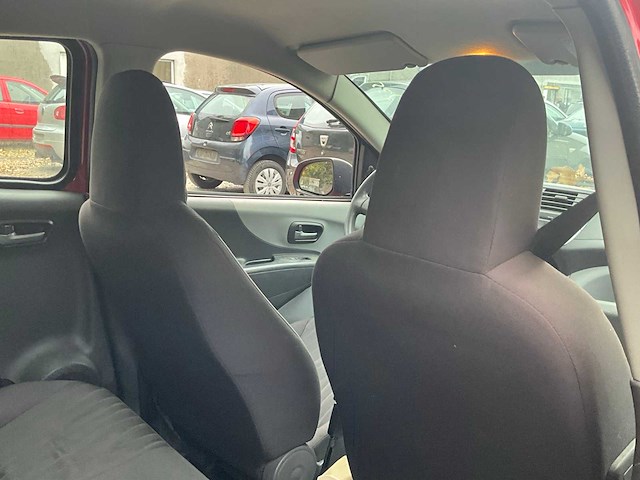 2011 nissan pixo - afbeelding 17 van  36