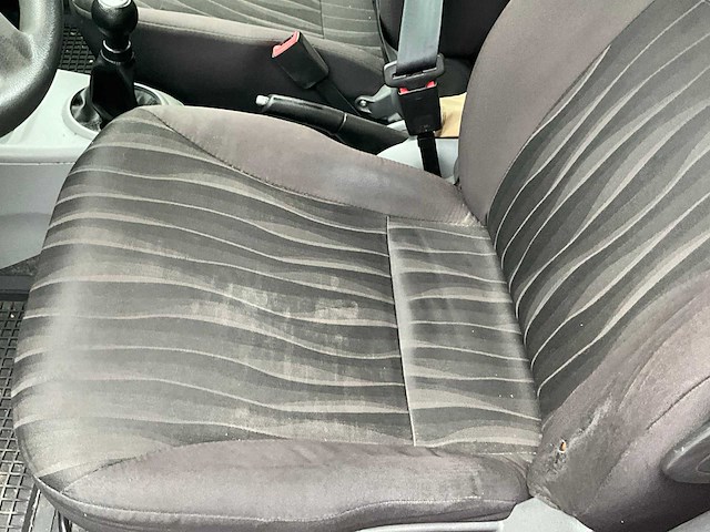 2011 nissan pixo - afbeelding 22 van  36