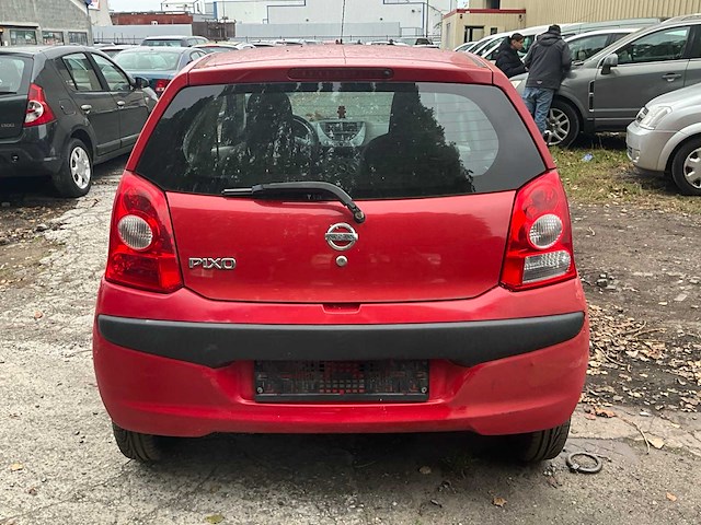2011 nissan pixo - afbeelding 31 van  36
