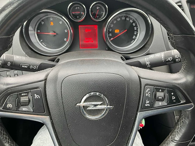 2011 opel insignia sports tourer - afbeelding 19 van  52