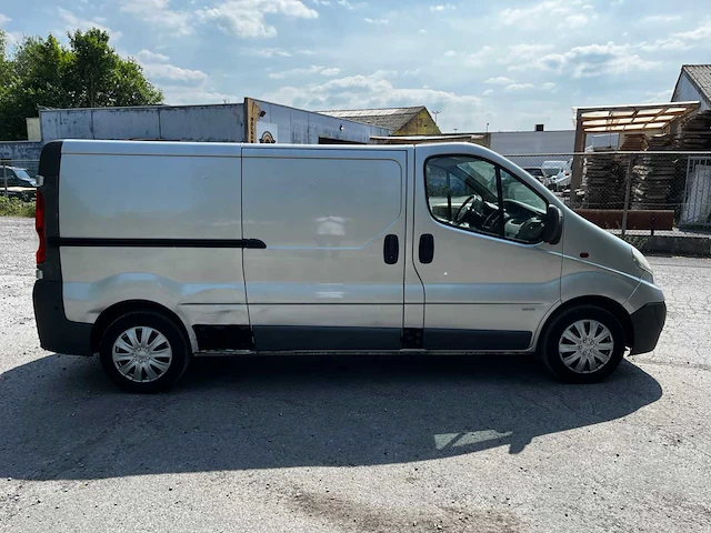 2011 opel vivaro 2.0 cdti airco - afbeelding 5 van  11
