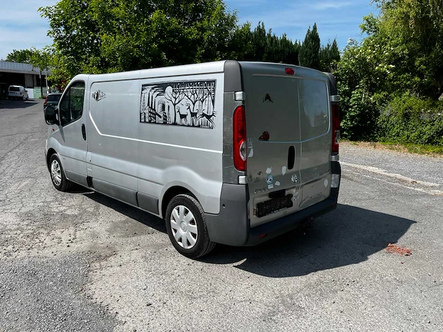 2011 opel vivaro 2.0 cdti airco - afbeelding 8 van  11