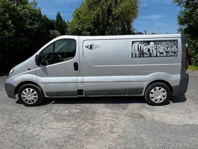 2011 opel vivaro 2.0 cdti airco - afbeelding 9 van  11