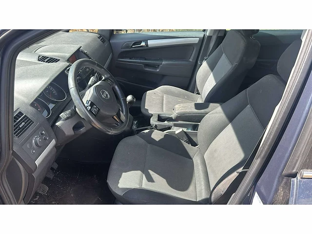 2011 opel zafira personenauto - afbeelding 2 van  35