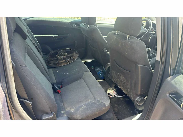 2011 opel zafira personenauto - afbeelding 13 van  35