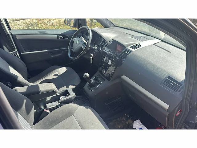 2011 opel zafira personenauto - afbeelding 35 van  35