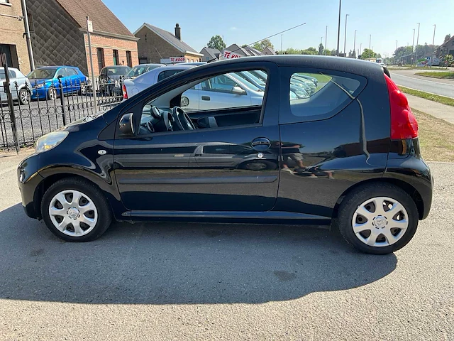 2011 peugeot 107 - afbeelding 12 van  28