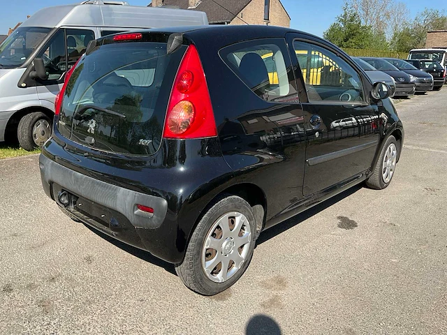 2011 peugeot 107 - afbeelding 24 van  28