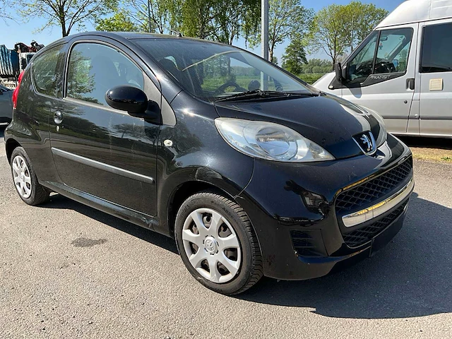 2011 peugeot 107 - afbeelding 26 van  28