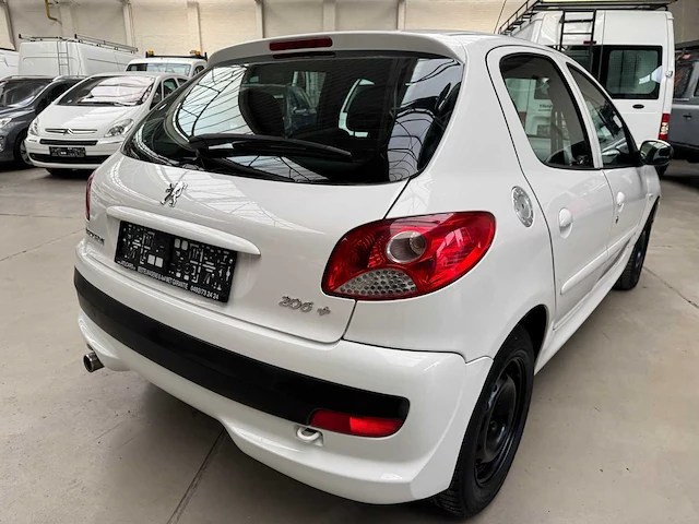 2011 peugeot 206 benzine - afbeelding 8 van  22