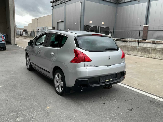 2011 peugeot 3008 personenauto - afbeelding 44 van  46