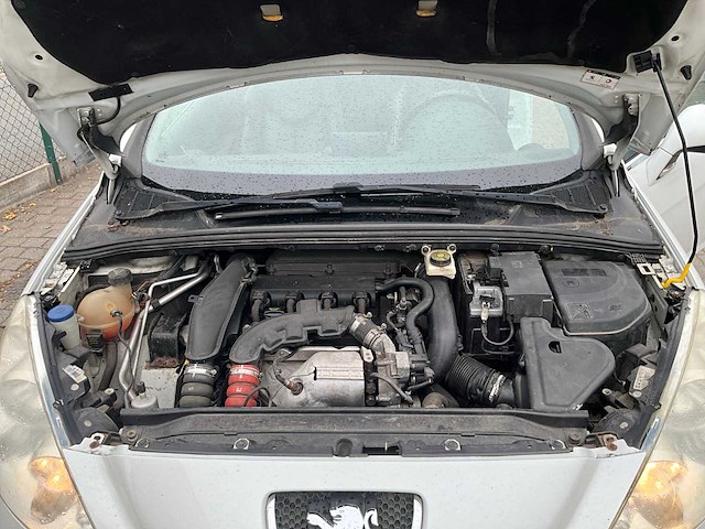 2011 peugeot 308 personenauto - afbeelding 15 van  50