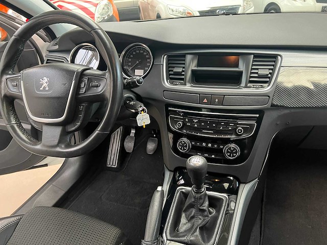 2011 peugeot 508 2.0 diesel - afbeelding 13 van  30