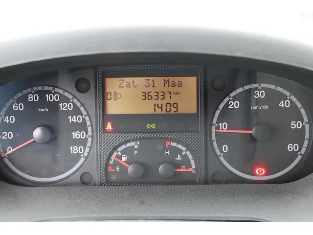 2011 peugeot boxer bedrijfswagen - afbeelding 18 van  18