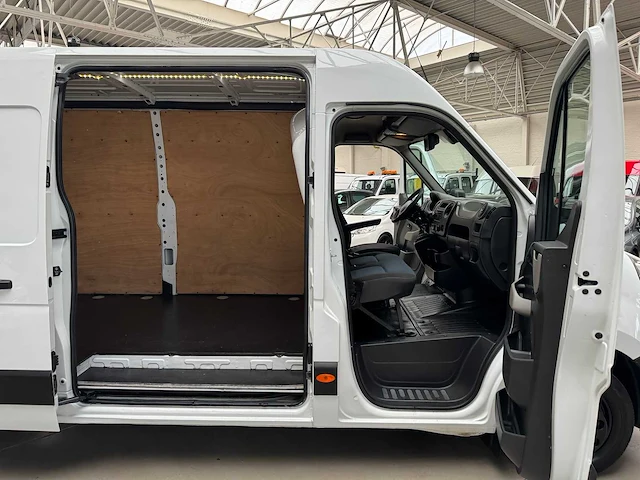 2011 renault - master - ma - van - afbeelding 10 van  23