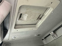 2011 renault kerax 460 tridem vrachtwagen met kraan en container - afbeelding 9 van  45