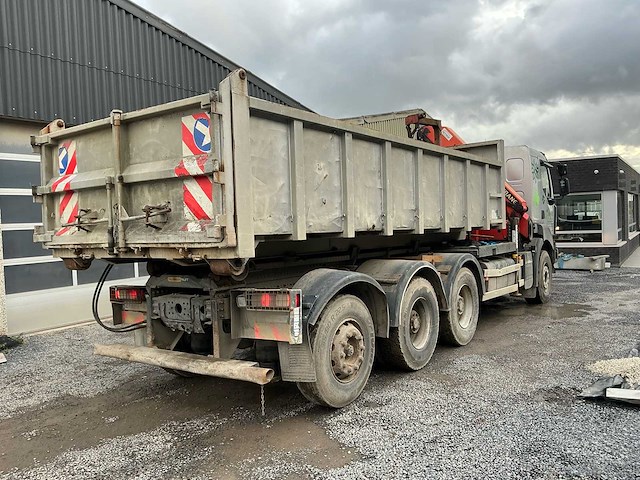 2011 renault kerax 460 tridem vrachtwagen met kraan en container - afbeelding 42 van  45