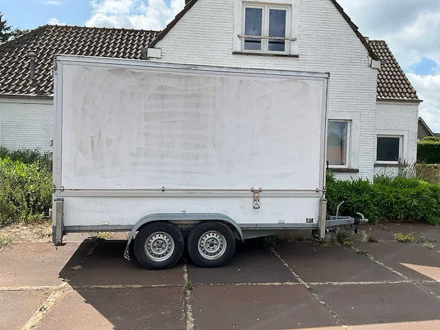 2011 saris aanhangwagen led scherm - afbeelding 12 van  33