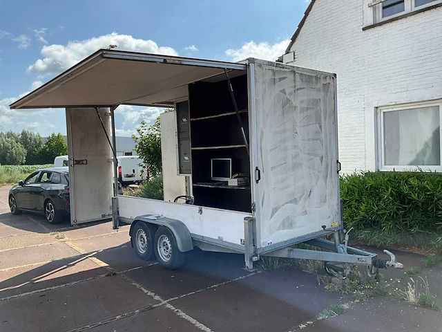 2011 saris aanhangwagen led scherm - afbeelding 32 van  33