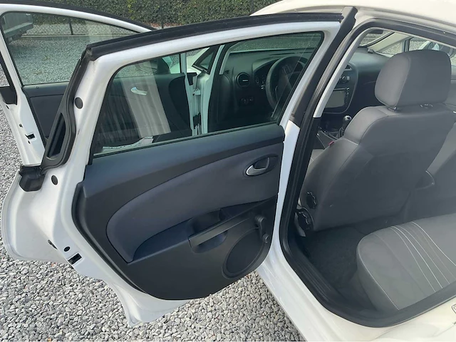 2011 seat leon d.2 1p personenwagens - afbeelding 9 van  35