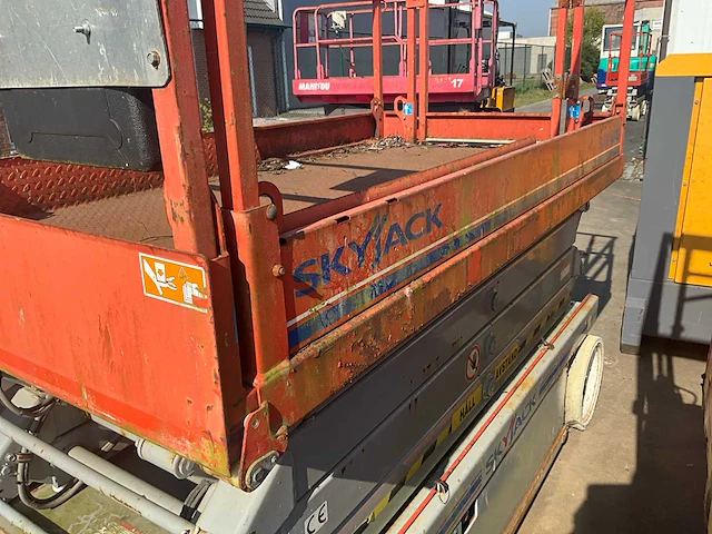 2011 skyjack sjiii4626 schaarlift - afbeelding 12 van  13