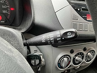 2011 suzuki alto personenauto - afbeelding 8 van  27