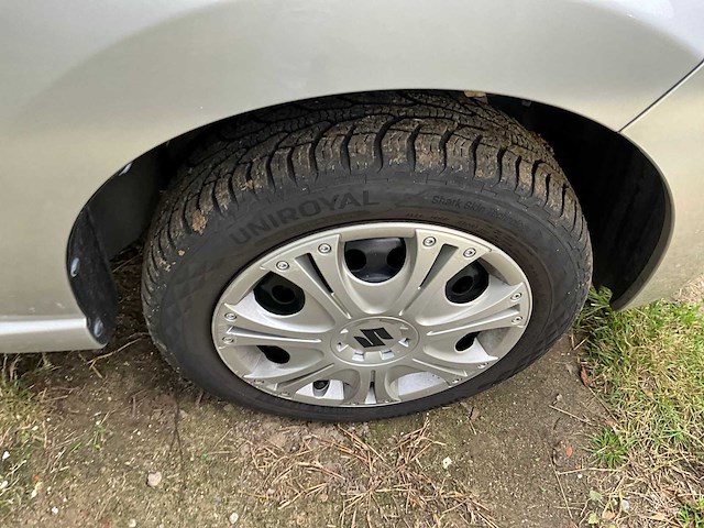 2011 suzuki alto personenauto - afbeelding 14 van  27