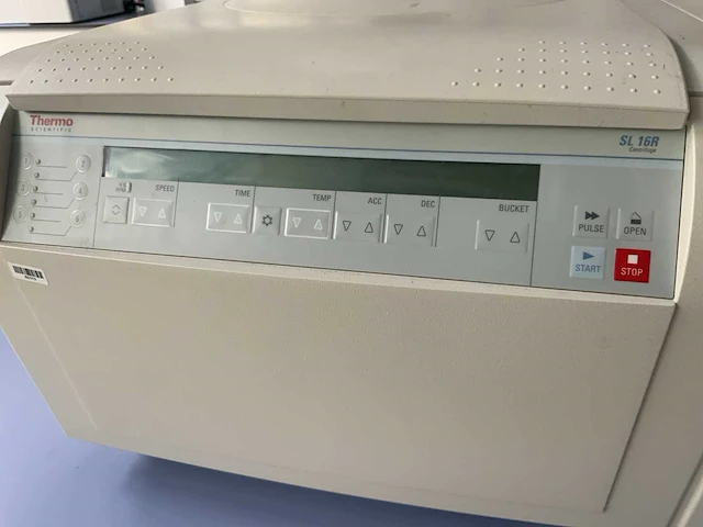 2011 thermo fisher sl 16 r centrifuge - afbeelding 7 van  7