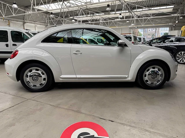 2011 volkswagen beetle benzine - afbeelding 14 van  25