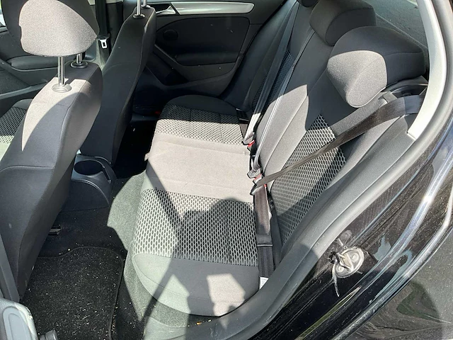 2011 volkswagen golf 1.6 tdi personenauto - afbeelding 25 van  39