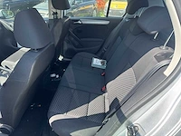 2011 volkswagen golf vi personenauto - afbeelding 26 van  30