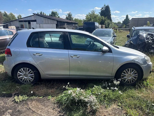 2011 volkswagen golf vi personenauto - afbeelding 28 van  30