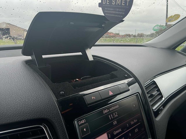 2011 volkswagen touareg personenauto - afbeelding 8 van  37